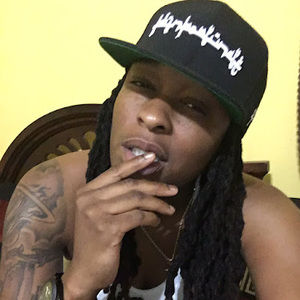 Meet your Posher, Adonist